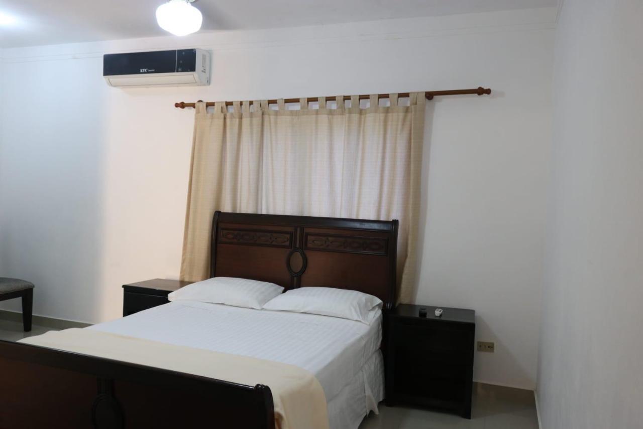 Apartamento Amueblado Amplio Tranquilo Privado Como Tu Lo Mereces Сантьяго-де-лос-Кабальерос Экстерьер фото
